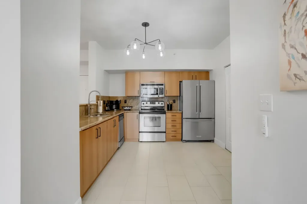 250 NE 3rd Avenue Delray Beach FL 33444