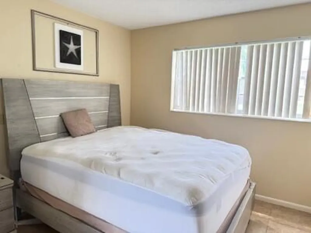 145 Dorchester G West Palm Beach FL 33417