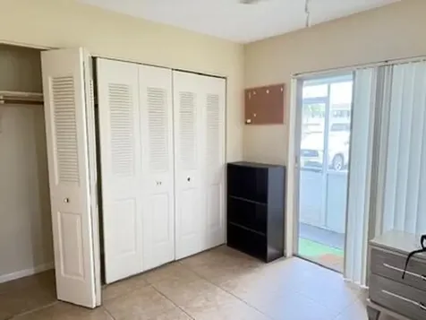 145 Dorchester G West Palm Beach FL 33417