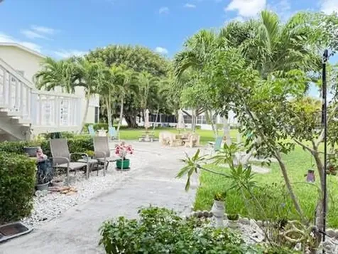 145 Dorchester G West Palm Beach FL 33417