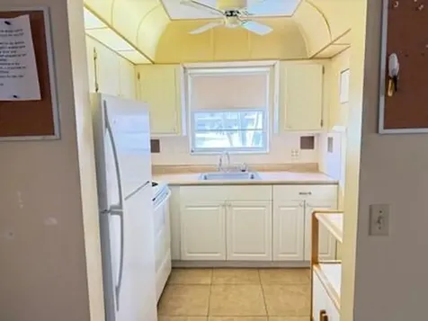 145 Dorchester G West Palm Beach FL 33417