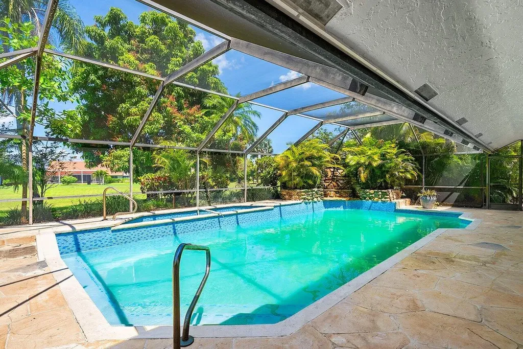 10215 Boca Woods Lane Boca Raton FL 33428