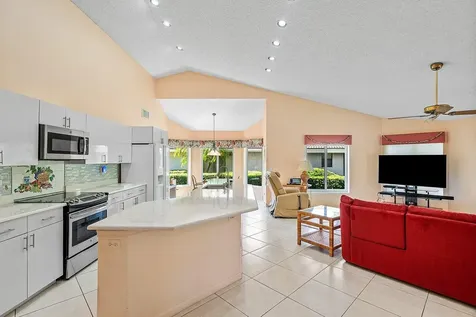 10215 Boca Woods Lane Boca Raton FL 33428