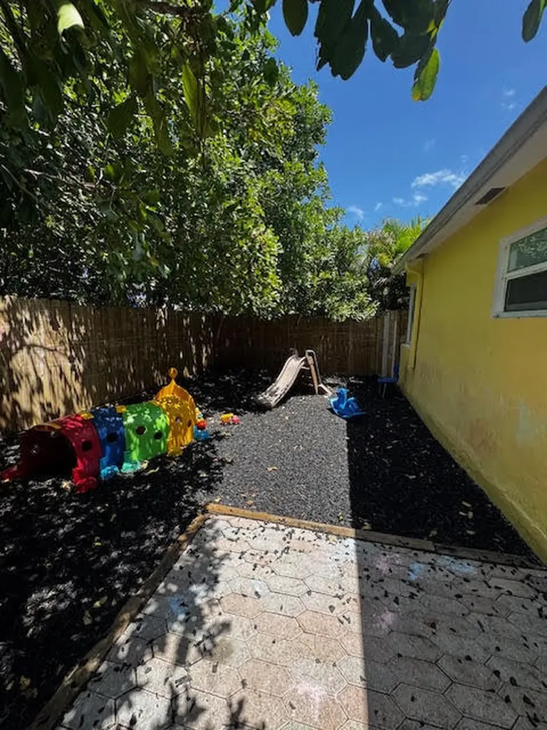 411 E Commercial Boulevard Oakland Park FL 33334