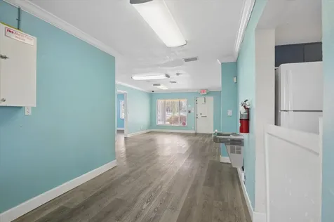 411 E Commercial Boulevard Oakland Park FL 33334