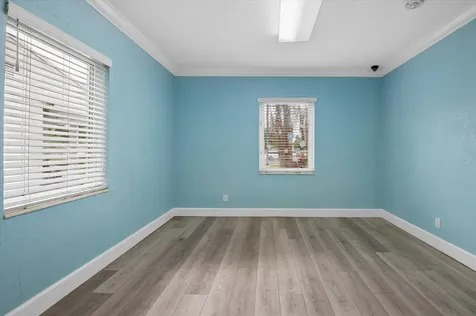 411 E Commercial Boulevard Oakland Park FL 33334