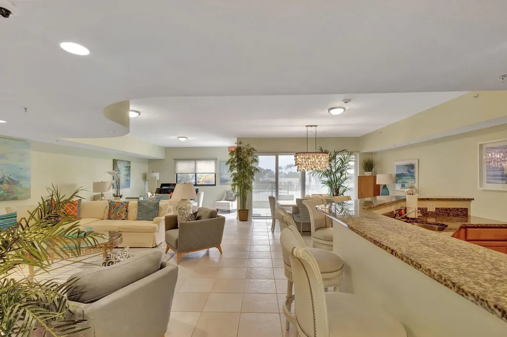 370 Golfview Road North Palm Beach FL 33408