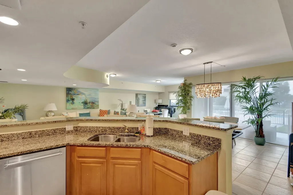 370 Golfview Road North Palm Beach FL 33408