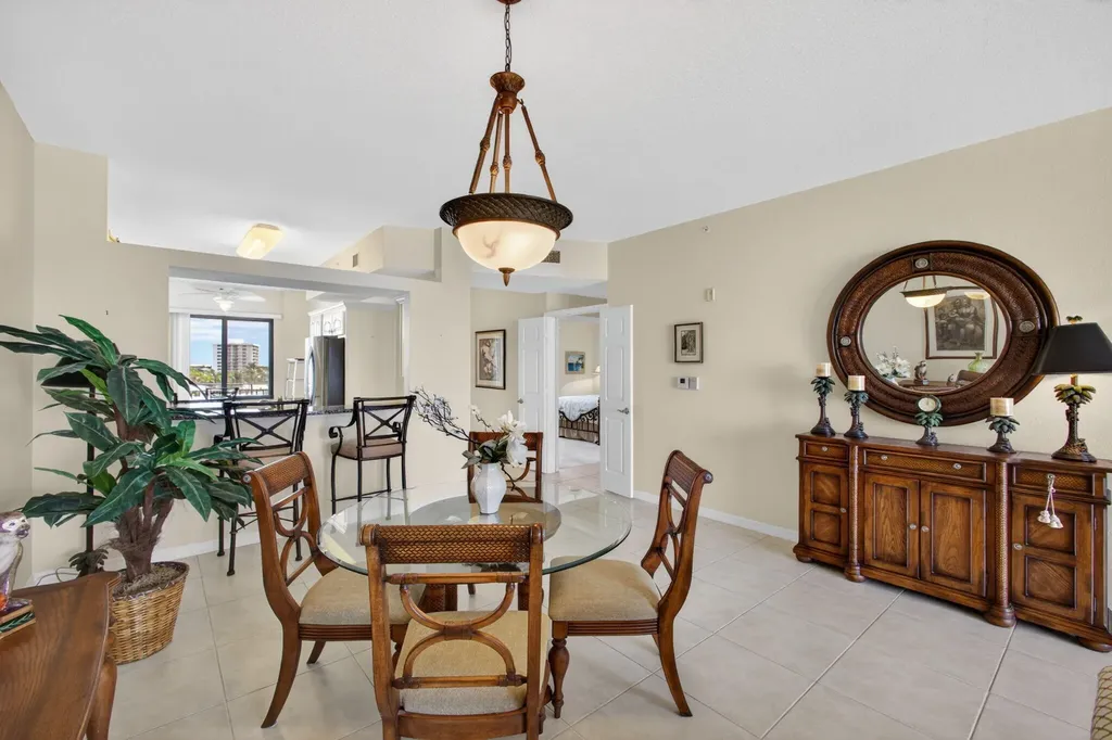 370 Golfview Road North Palm Beach FL 33408
