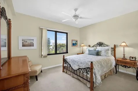 370 Golfview Road North Palm Beach FL 33408
