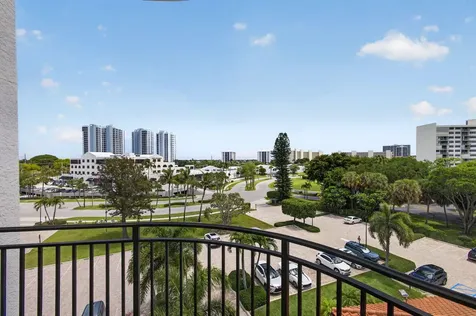 370 Golfview Road North Palm Beach FL 33408
