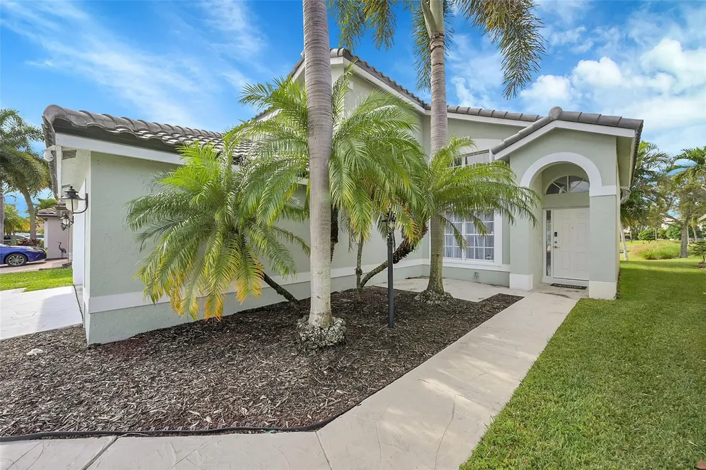 8236 White Rock Circle Boynton Beach FL 33436