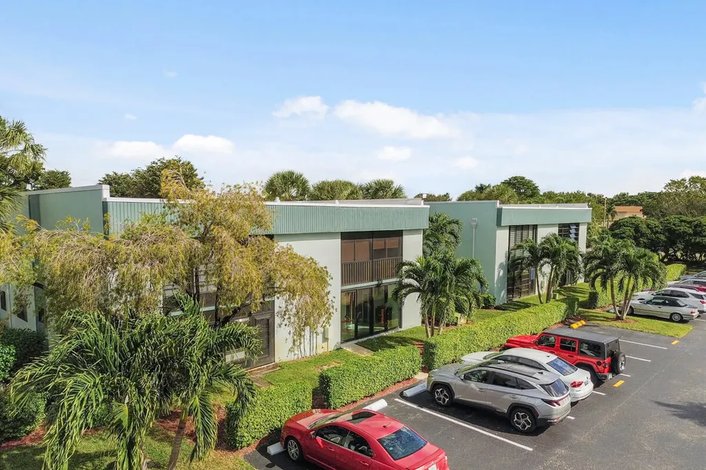 15072 Ashland Place Delray Beach FL 33484