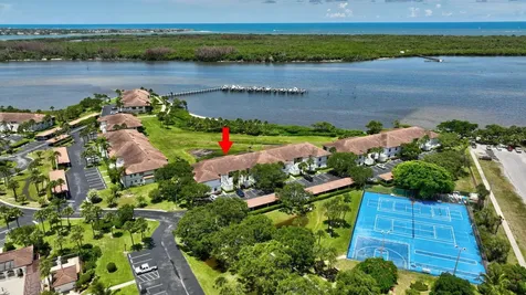 6062 SE Landing Way Stuart FL 34997