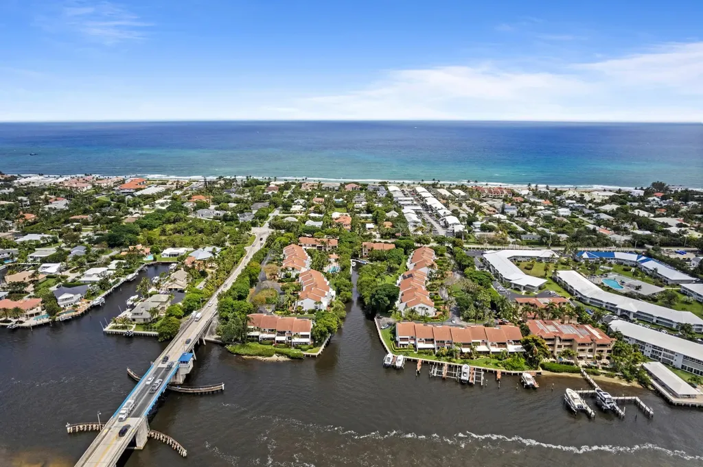 5552 N Ocean Boulevard Ocean Ridge FL 33435