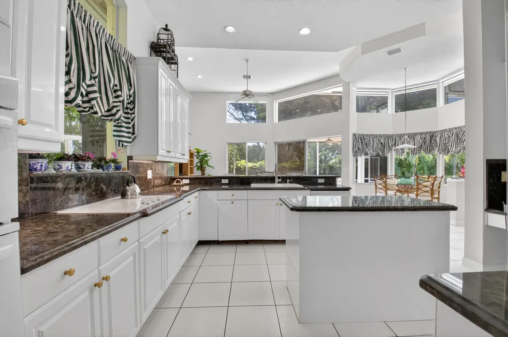 21650 Frontenac Court Boca Raton FL 33433