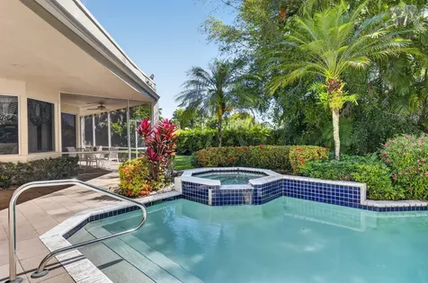 21650 Frontenac Court Boca Raton FL 33433