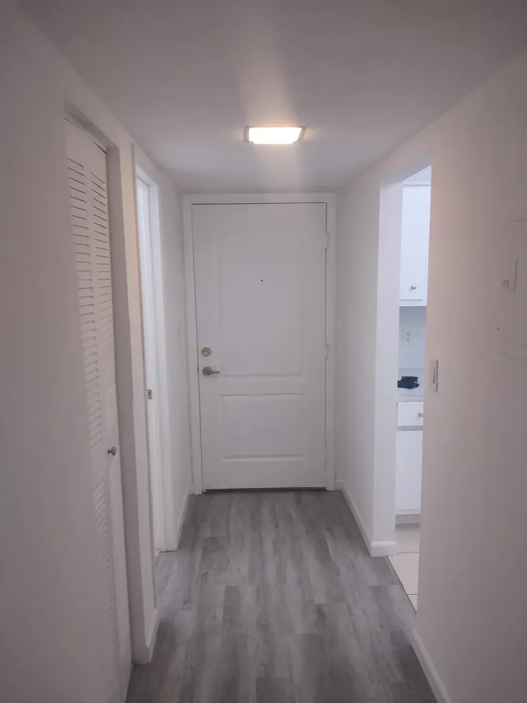 770 SE 2nd Avenue Deerfield Beach FL 33441