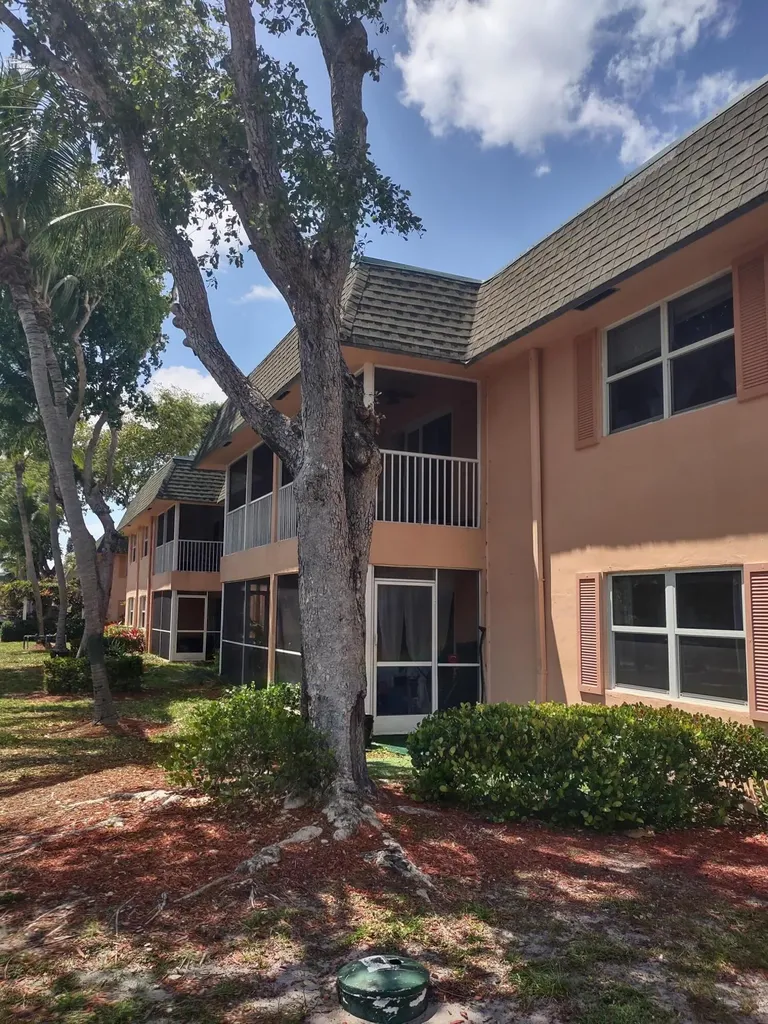 770 SE 2nd Avenue Deerfield Beach FL 33441