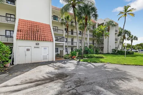 3050 Presidential Way West Palm Beach FL 33401