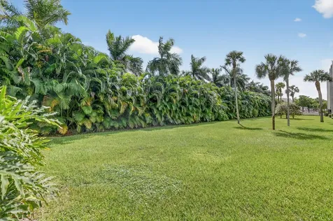 3050 Presidential Way West Palm Beach FL 33401