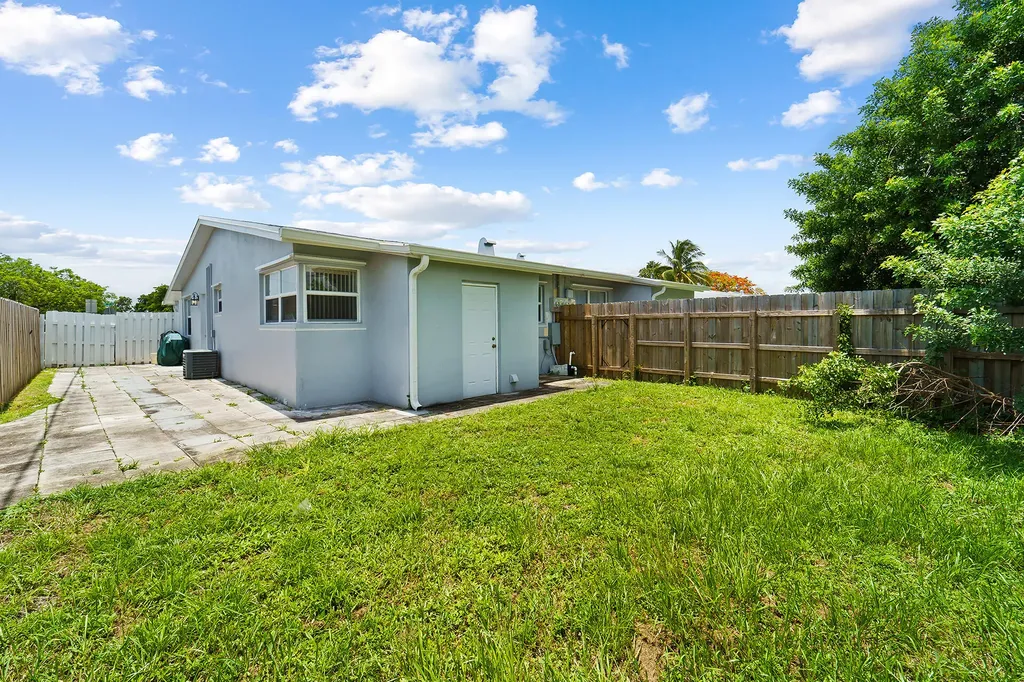 271 NE 57th Court Oakland Park FL 33334