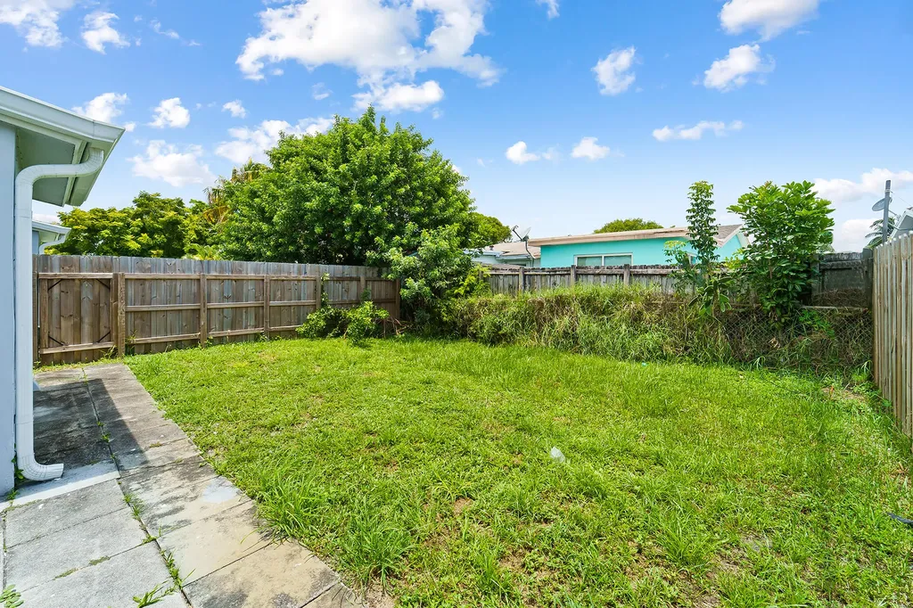 271 NE 57th Court Oakland Park FL 33334