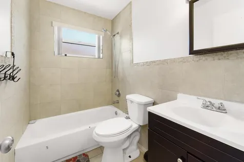 271 NE 57th Court Oakland Park FL 33334