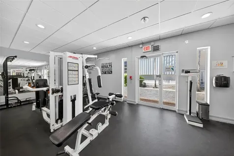 1160 N Federal Highway Fort Lauderdale FL 33304