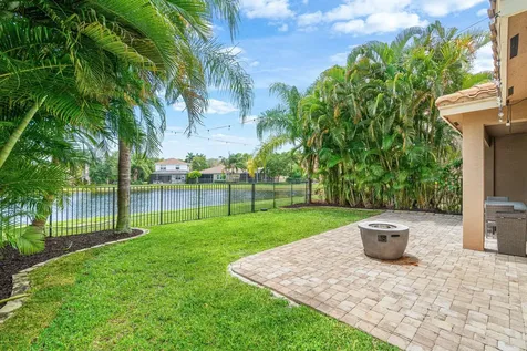 8300 Calabria Lakes Drive Boynton Beach FL 33473
