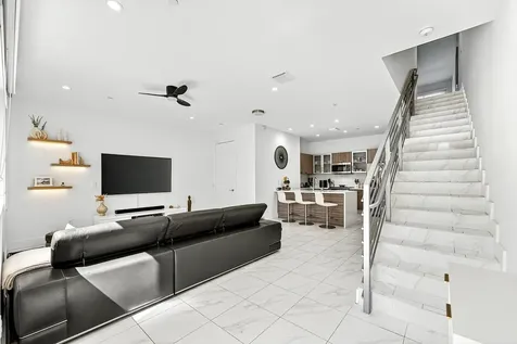 1034 NE 18th Avenue Fort Lauderdale FL 33304