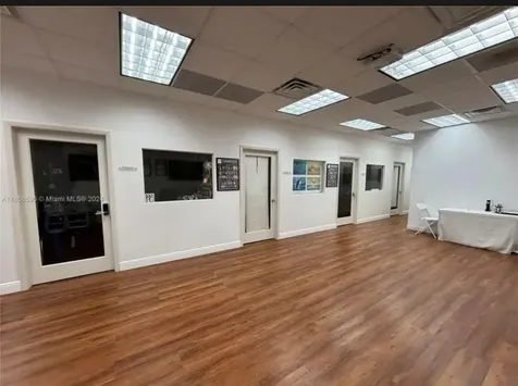 4850 N State Road 7 Lauderdale Lakes FL 33319