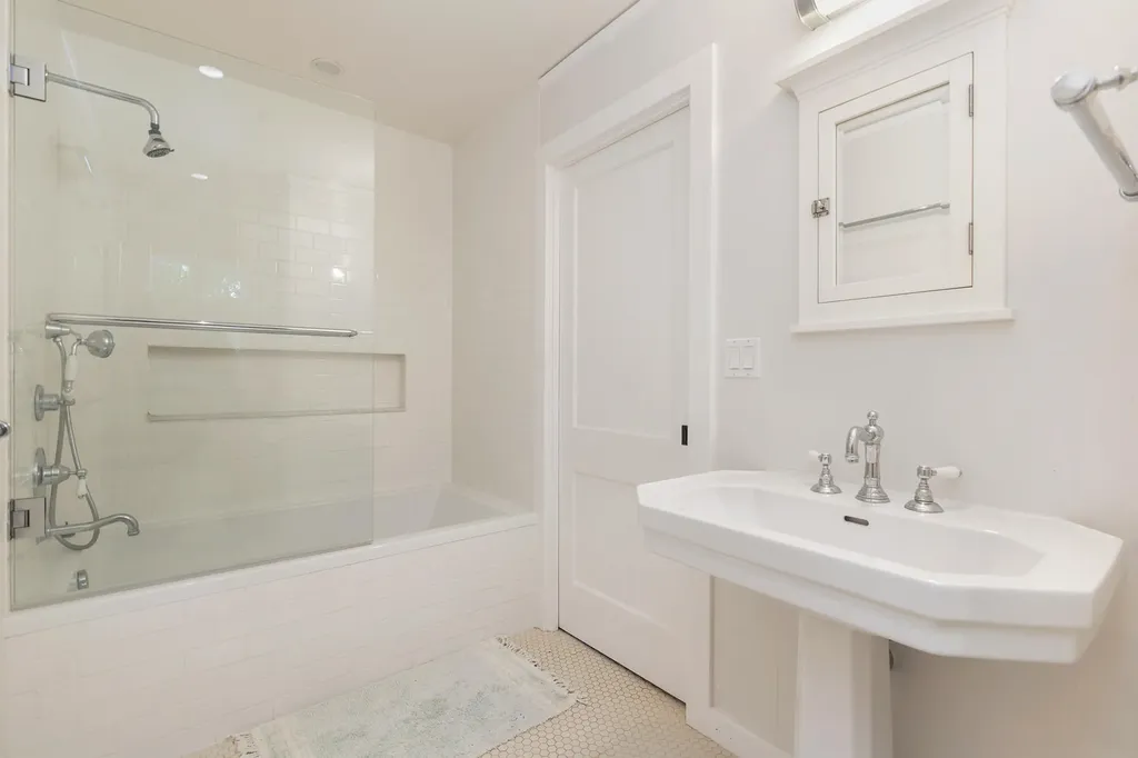 205 Westminster Road West Palm Beach FL 33405