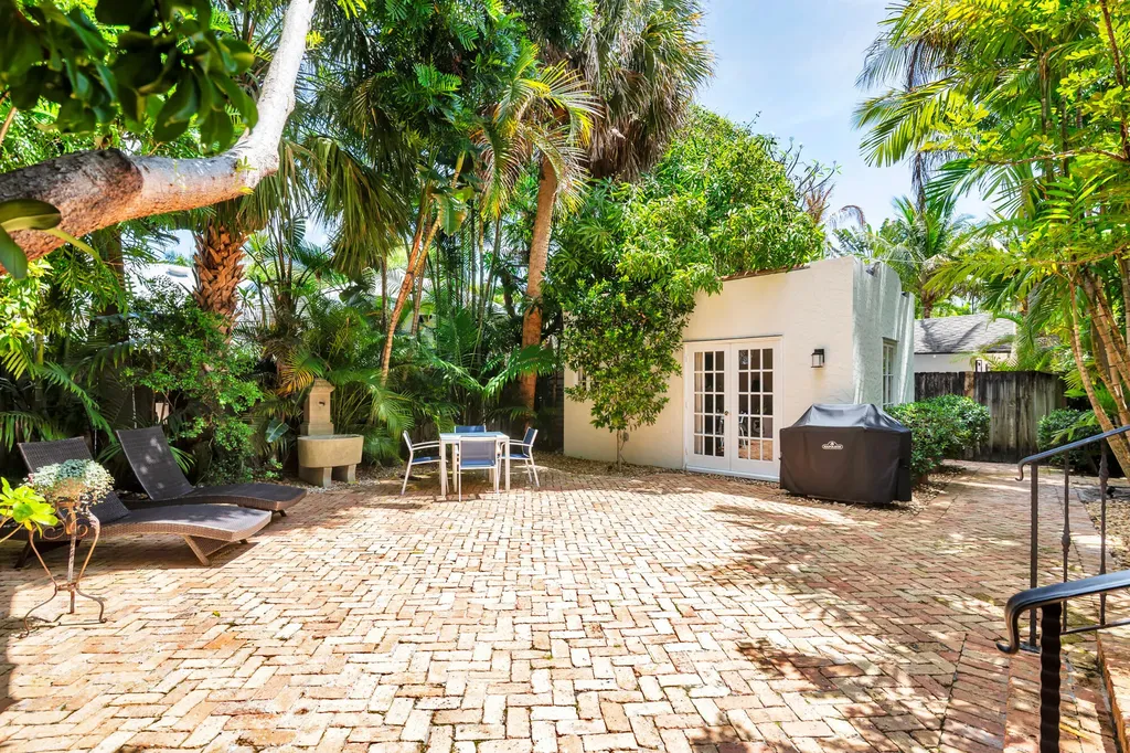 205 Westminster Road West Palm Beach FL 33405