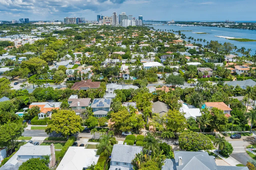205 Westminster Road West Palm Beach FL 33405