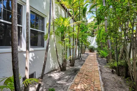 205 Westminster Road West Palm Beach FL 33405