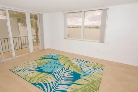 301 Croton Avenue Lantana FL 33462
