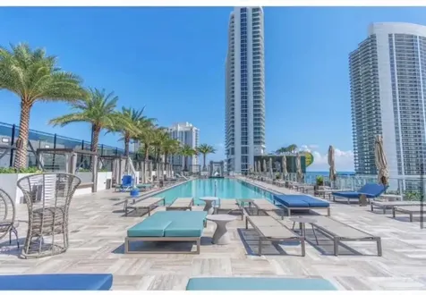 4010 S Ocean Drive Hollywood FL 33019