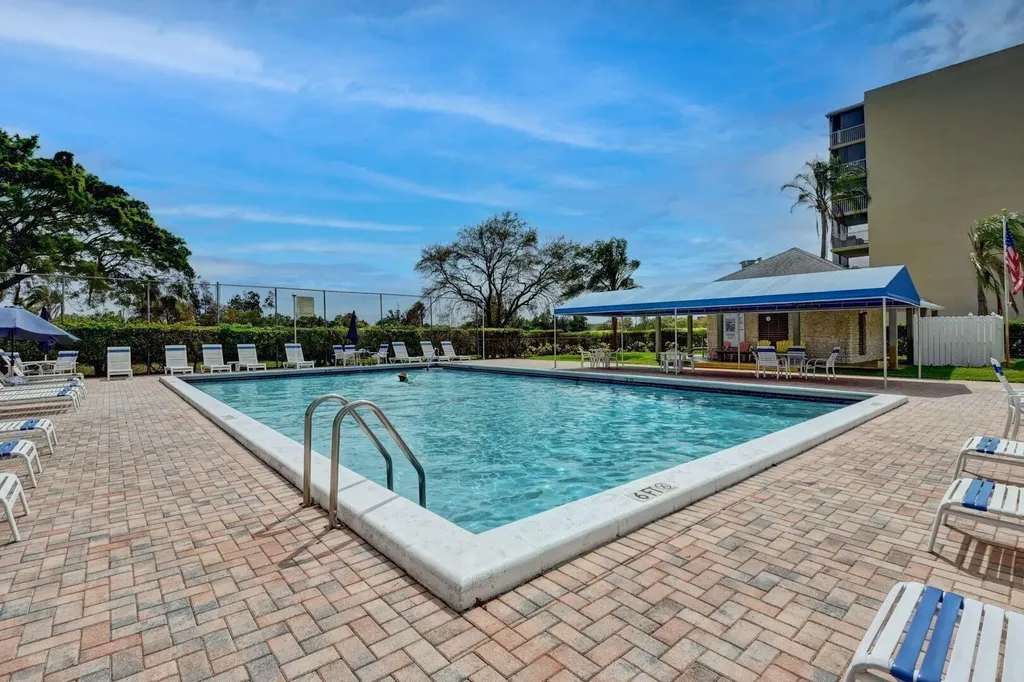5500 NW 2nd Avenue Boca Raton FL 33487