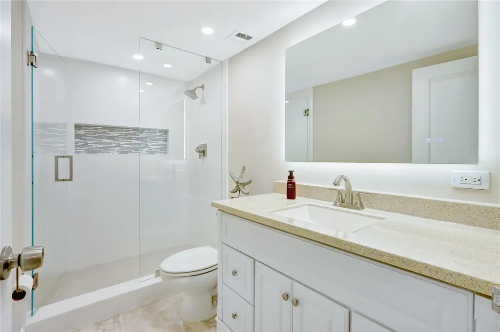 2000 S Ocean Drive Fort Lauderdale FL 33316