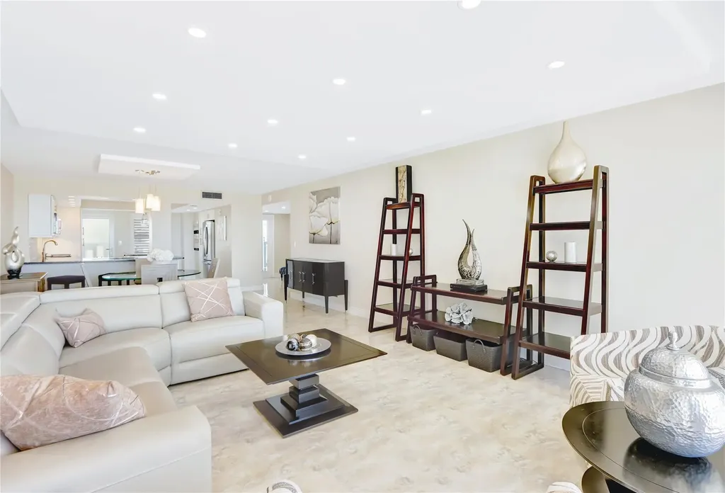 2000 S Ocean Drive Fort Lauderdale FL 33316