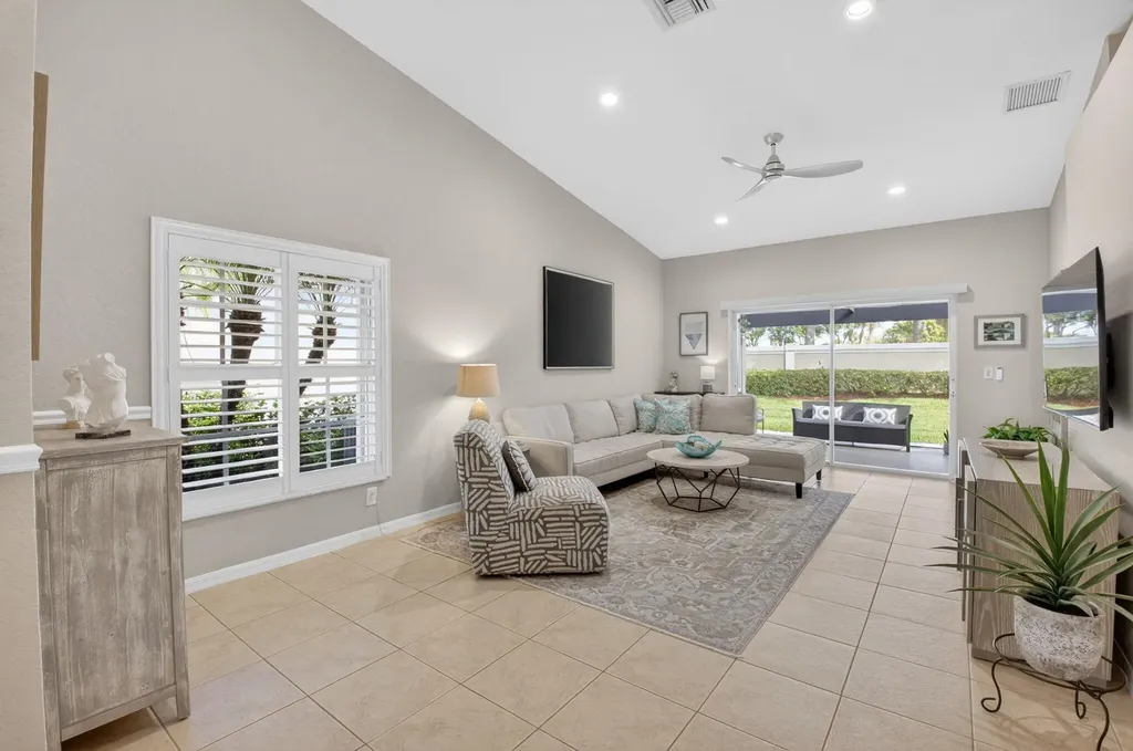 5157 Toscana Trail Boynton Beach FL 33437