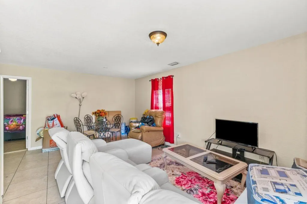 320 Swain Boulevard Greenacres FL 33463