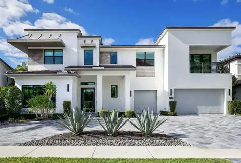 17558 Cadena Drive Boca Raton FL 33496