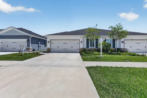 9401 SW Libertas Way Port St Lucie FL 34987