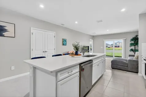 9401 SW Libertas Way Port St Lucie FL 34987