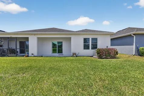 9401 SW Libertas Way Port St Lucie FL 34987