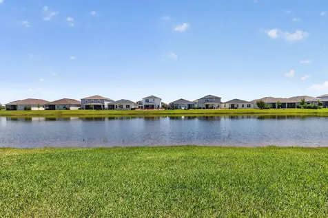 9401 SW Libertas Way Port St Lucie FL 34987