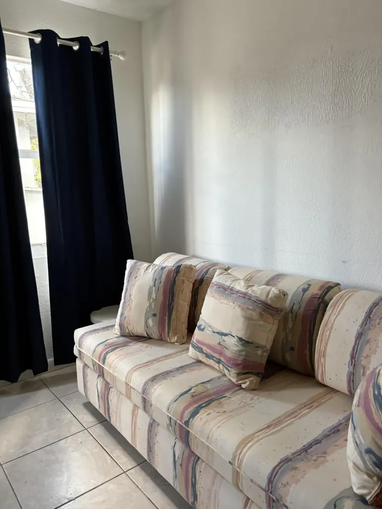 136 N 24th Avenue Hollywood FL 33020