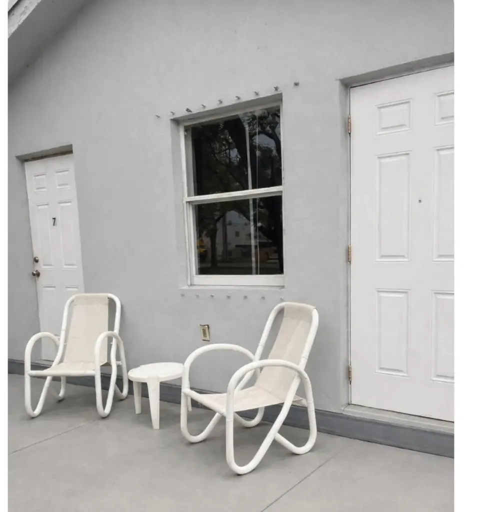 136 N 24th Avenue Hollywood FL 33020